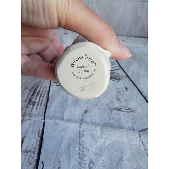 Willow Tree Angel of Spring Figurine Pink White Flowers Demdaco Susan Lordi 2001 - Picture 8 of 8